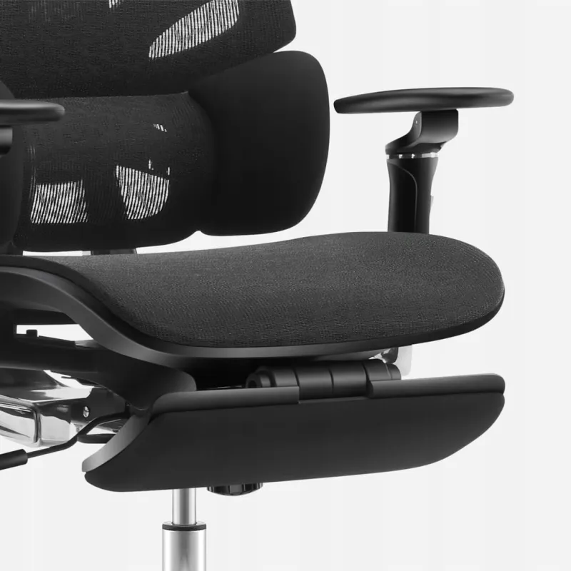 Fotel ergonomiczny Mark Adler Expert 9.6 Black
